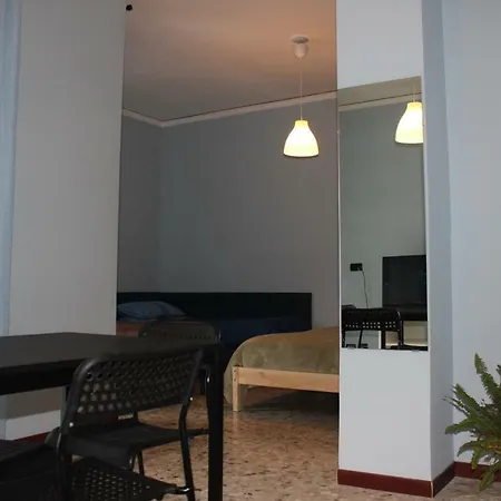Giove&nettuno بيت ضيافة